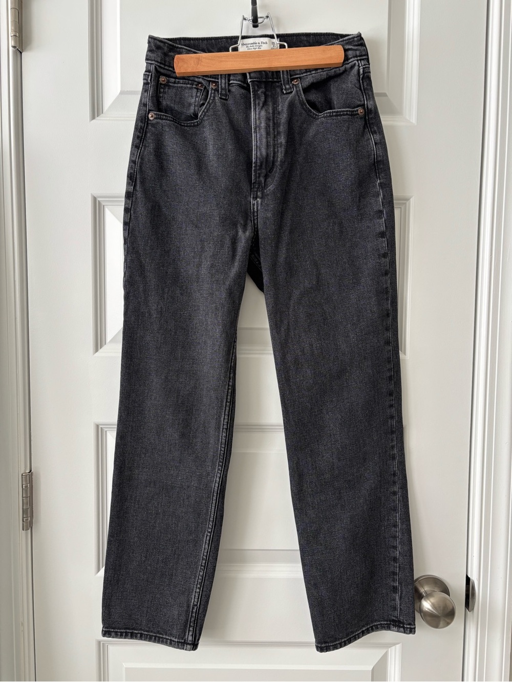 Abercrombie & Fitch The Ankle Straight Ultra High Rise Jeans Size 26 Dark Gray